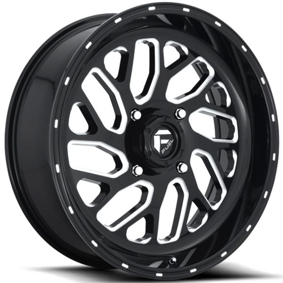 Fuel Triton D581 18x7 4+3 Wheel